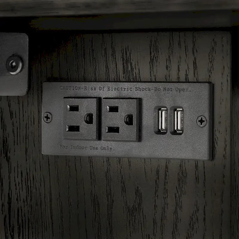 Îlot de cuisine noir à 2 portes avec prises de courant et USB et 2 tabourets par